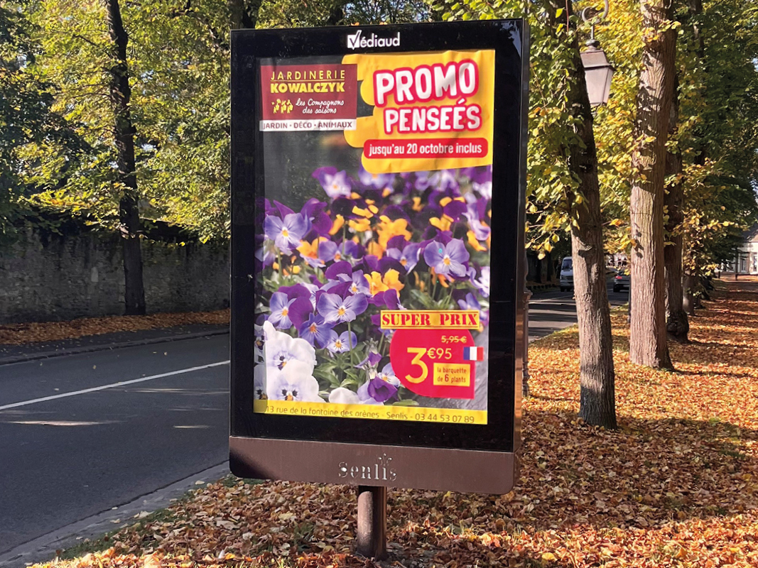 Recrutez de nouveaux clients : affiche bord de route